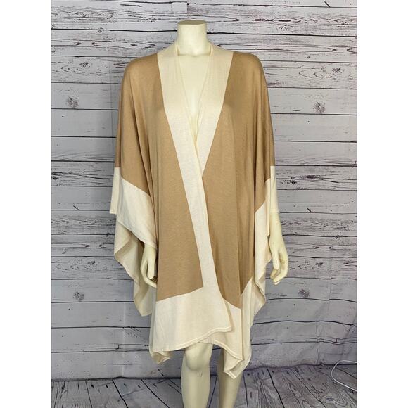 Lauren Ralph Lauren Two-Tone Knit Ruana, cape, shawl size large - Picture 5 of 12